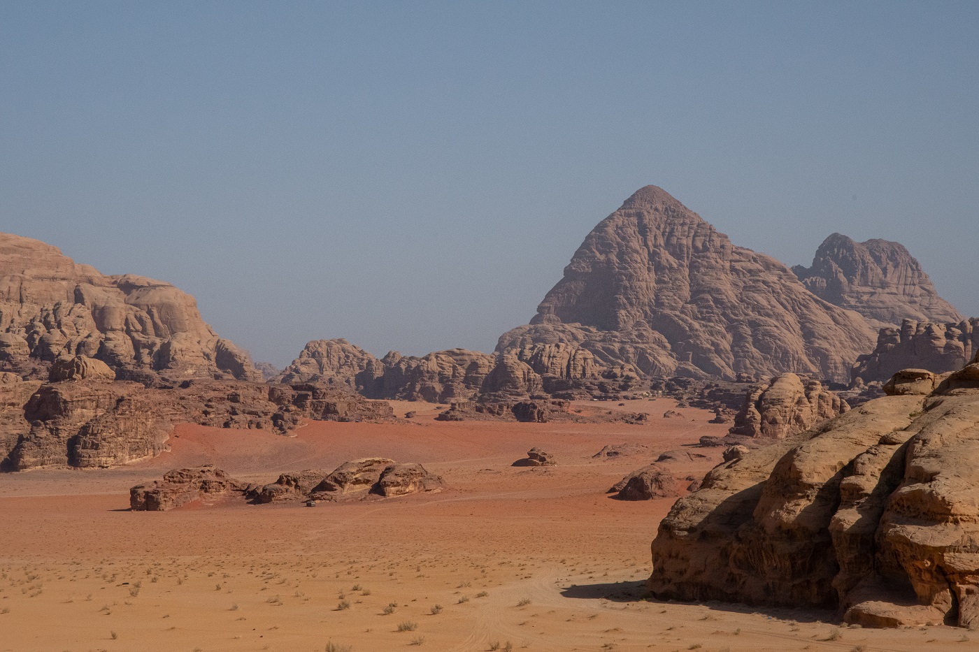 Tour Wadi Rum with an experienced Bedouin guide